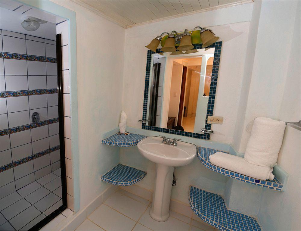 Hotel Pelicano Esterillos Este Luaran gambar