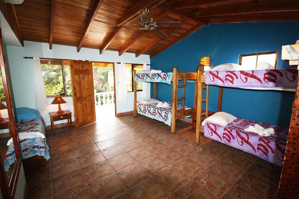 Hotel Pelicano Esterillos Este Luaran gambar