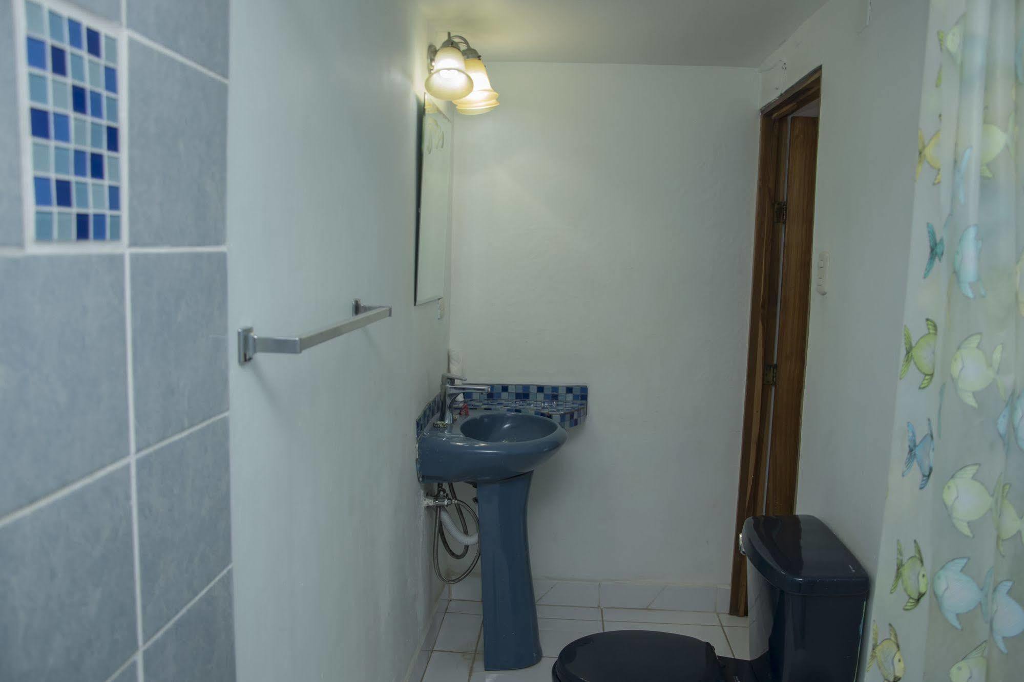 Hotel Pelicano Esterillos Este Luaran gambar
