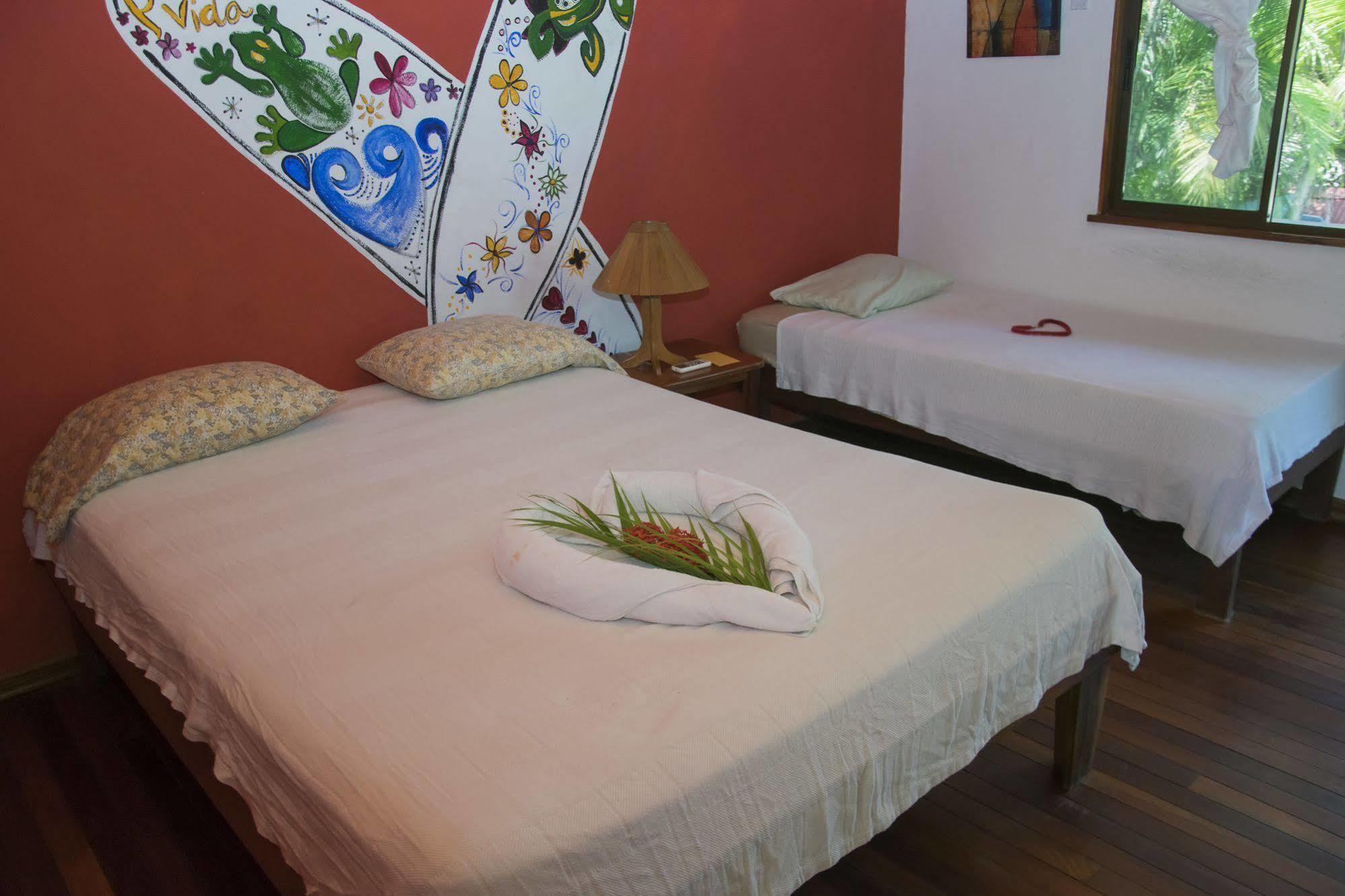 Hotel Pelicano Esterillos Este Luaran gambar